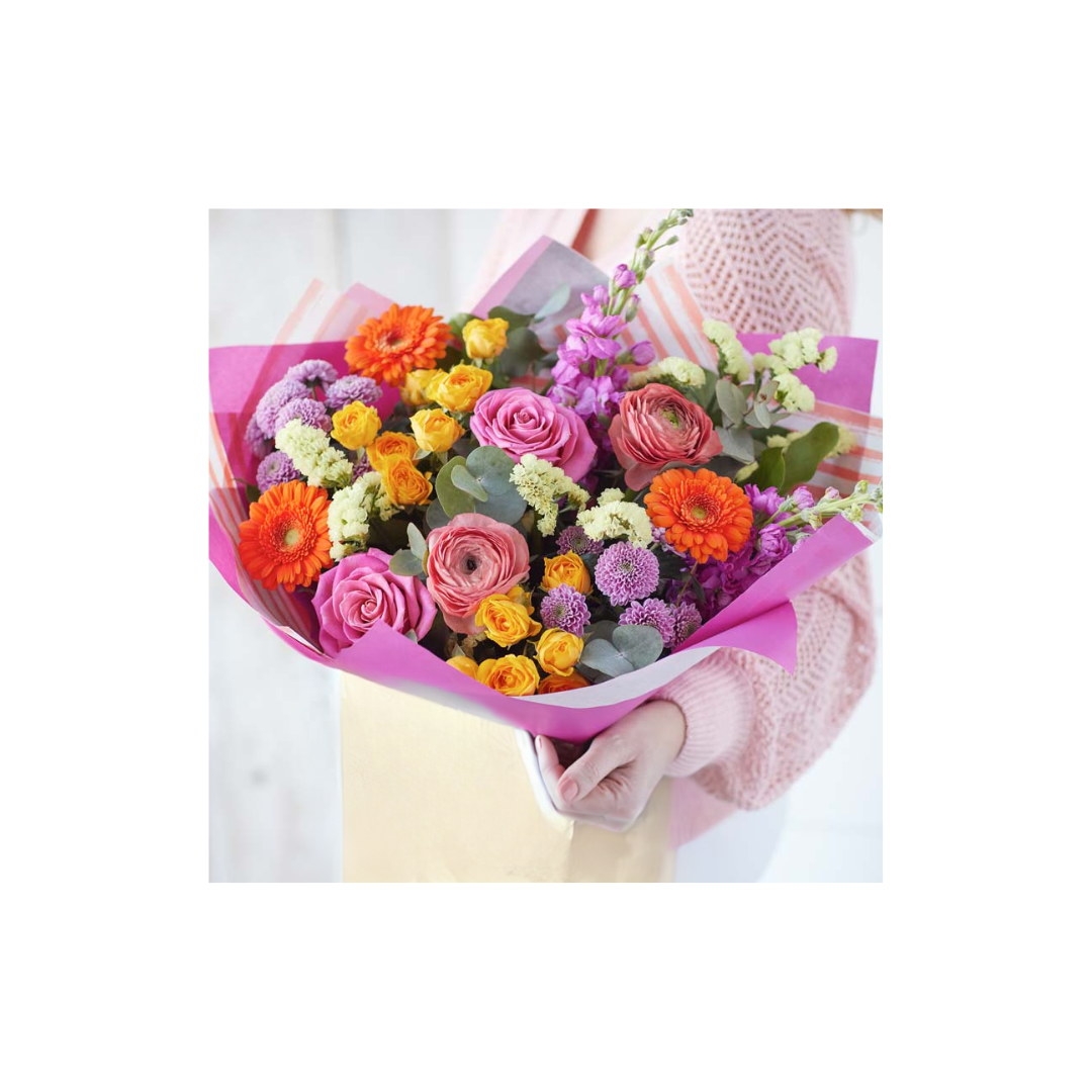 Perfect gift flowers for any occasion. Birthday flowers bouquet luxury bright floral with roses and gerberas, next day fast delivery